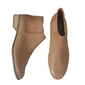 NEW Frye Tan Leather Chelsea Boots Size 9.5 Women's Ankle Booties